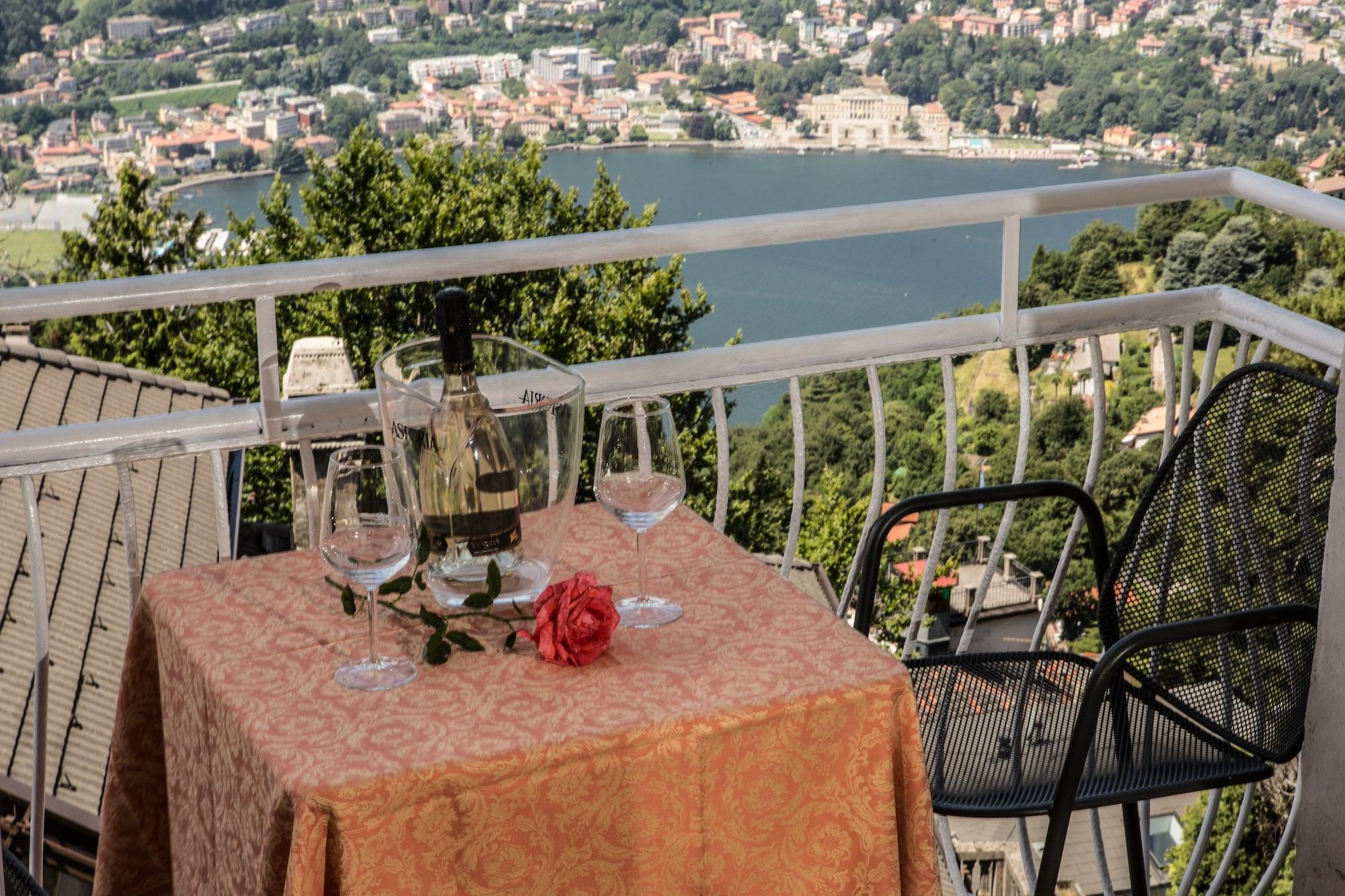Hotel Vista Lago Brunate Extérieur photo