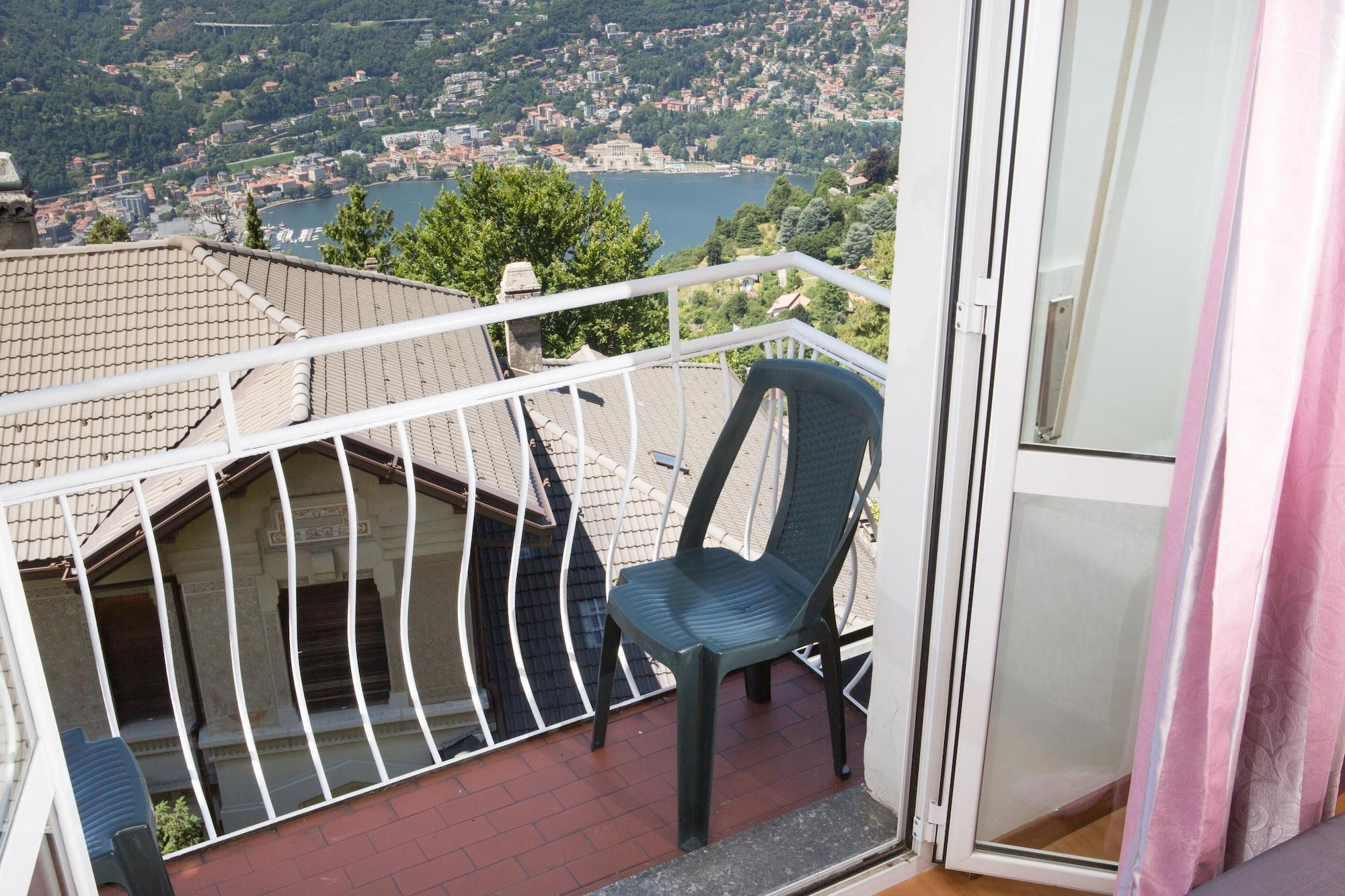 Hotel Vista Lago Brunate Extérieur photo