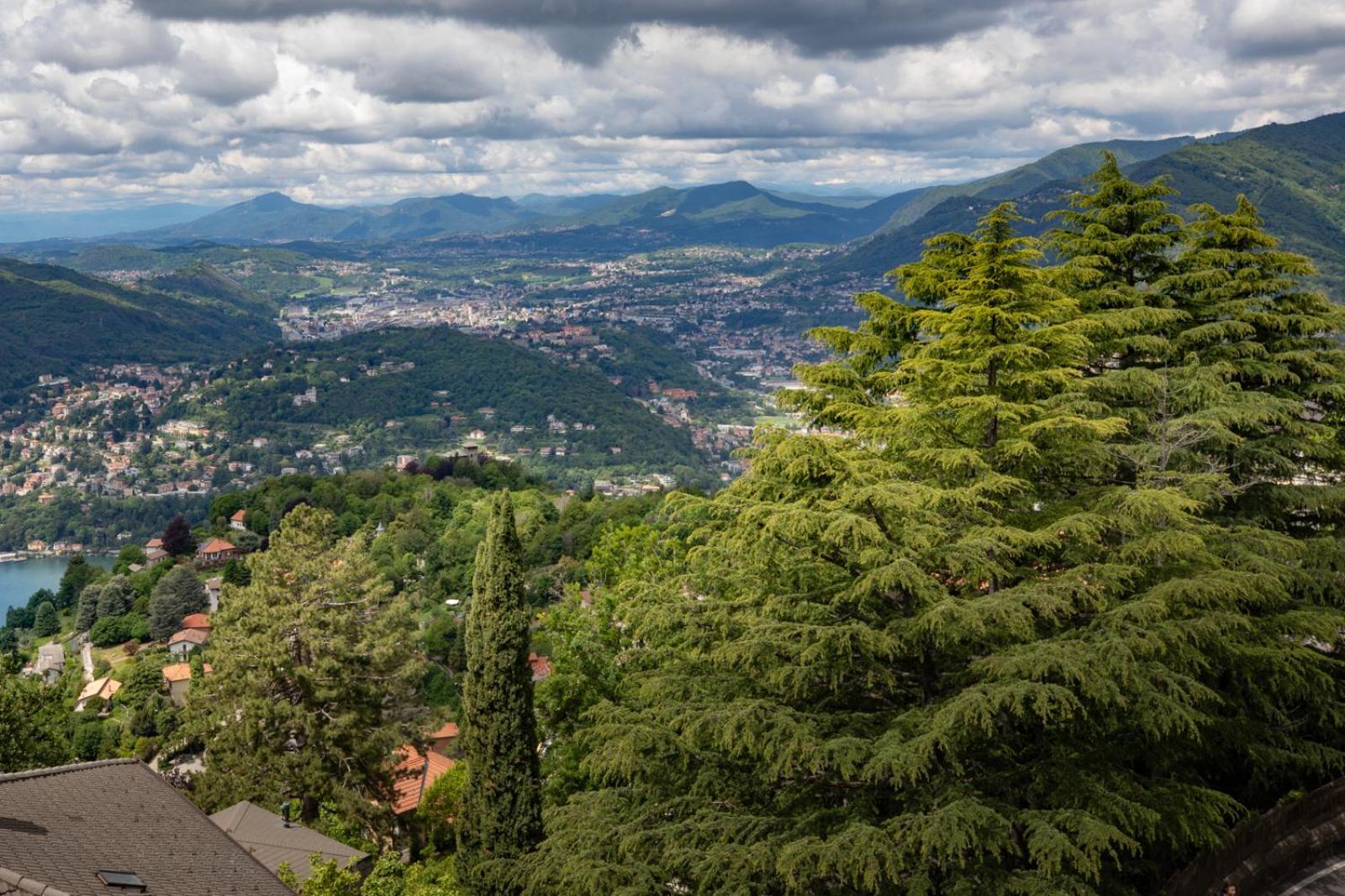 Hotel Vista Lago Brunate Extérieur photo